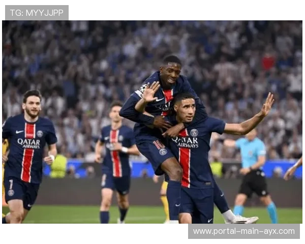 巴黎圣日耳曼客场挑战斯特拉斯堡，积分榜榜首之争白热化