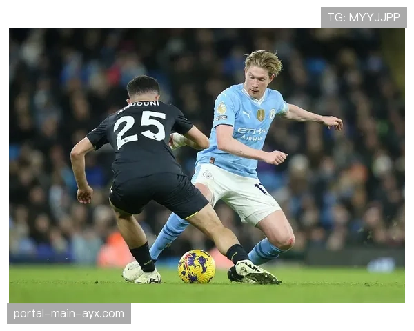 曼城迎战利物浦大名单公布,德布劳内伤愈进入替补席